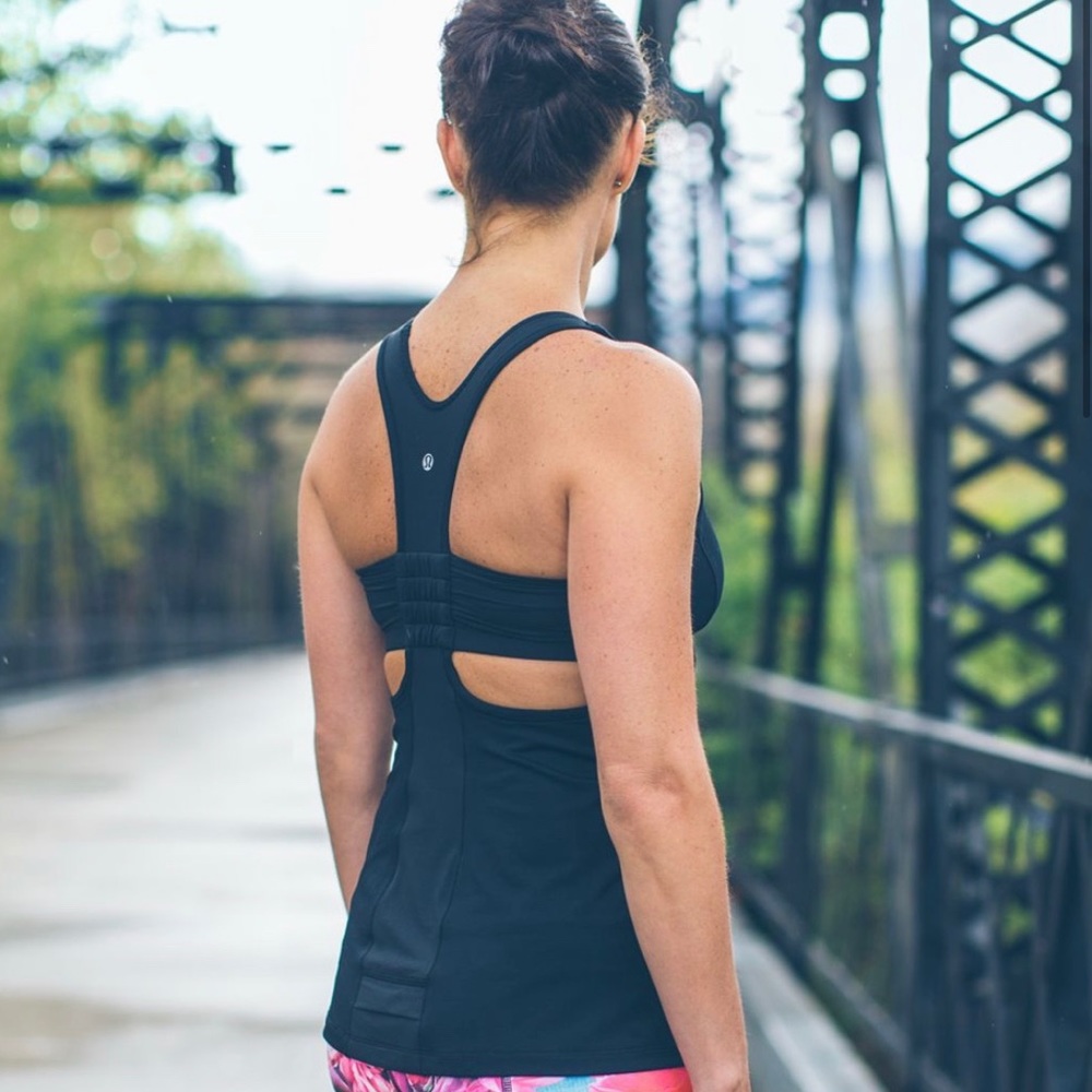 Lulu lemon tank - Picture 2 of 7